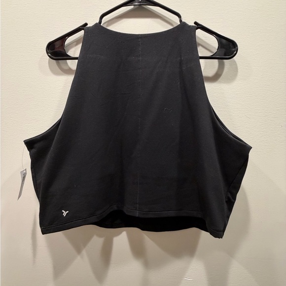 Old Navy PowerChill Sports Bra - Picture 5 of 7